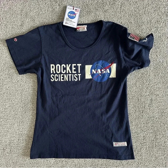 Red Canoe Tops - Red Canoe Women's‎ NASA Rocket Scientist T-Shirt -  Blue Size Medium